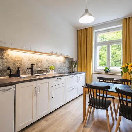 Apartamento Krupówki 4 *